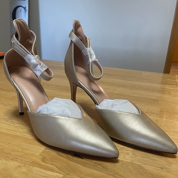 Women’s Gold Pointed Toe Pumps Stiletto size 11 - Picture 3 of 4